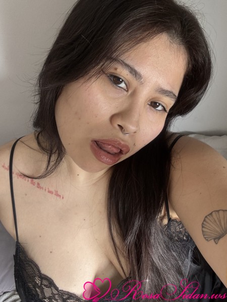 Asian ready to chat 🔥 –