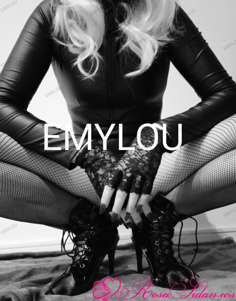 Säljer trosor m.m. –